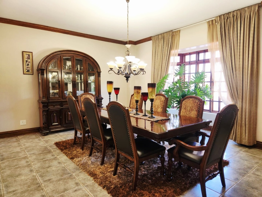 4 Bedroom Property for Sale in Wilkoppies North West